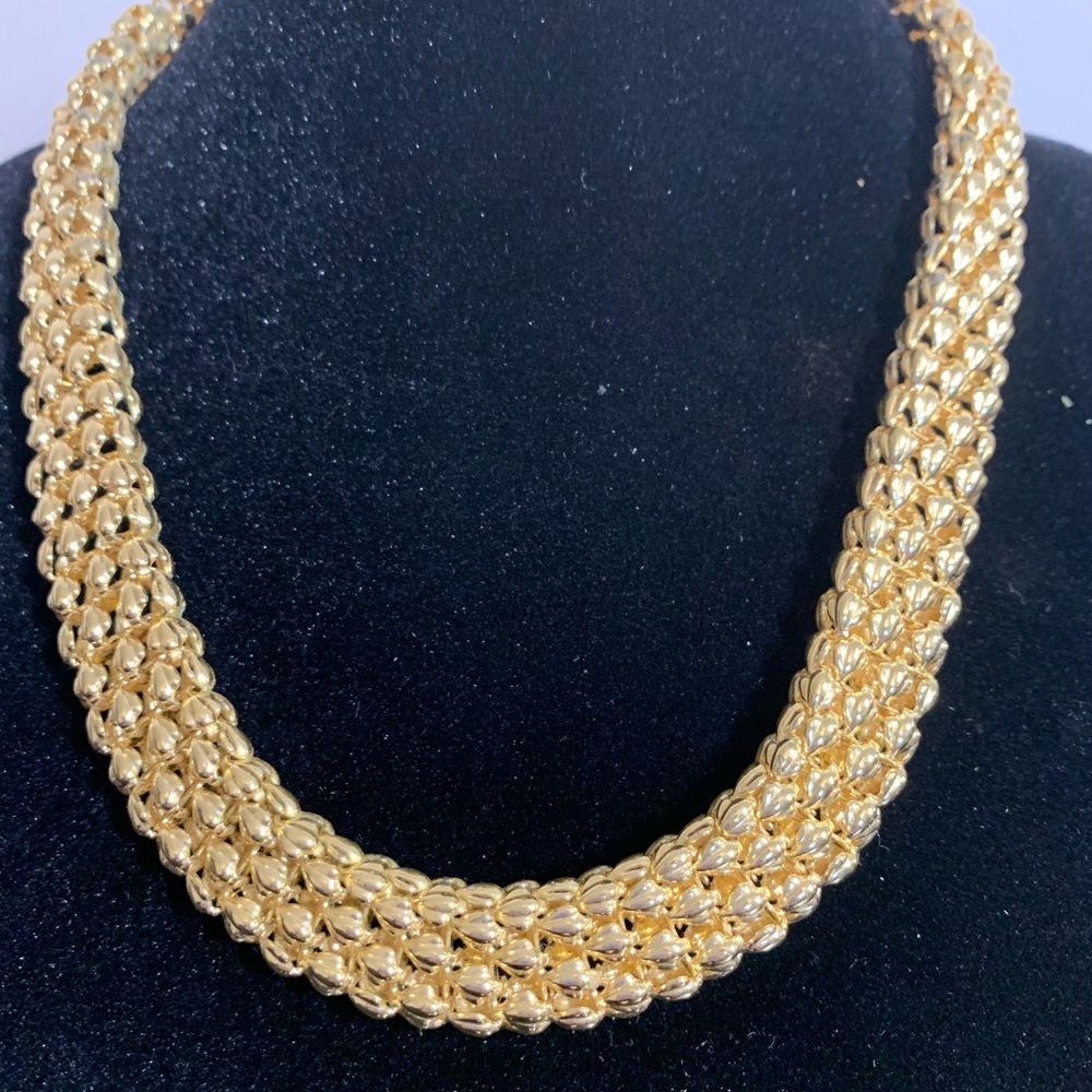 Vintage 1980’s Gold Tone Mesh Choker and Bracelet - Picture 2 of 5